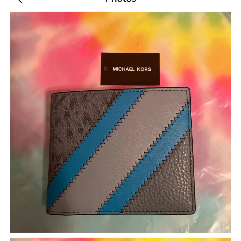 Michael kors wallet